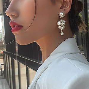 Fashion Retro Style Pearls Dangle Earrings Cluster Pearl Ear Drop Earrings Gold for Women Girls | Amazon (US)