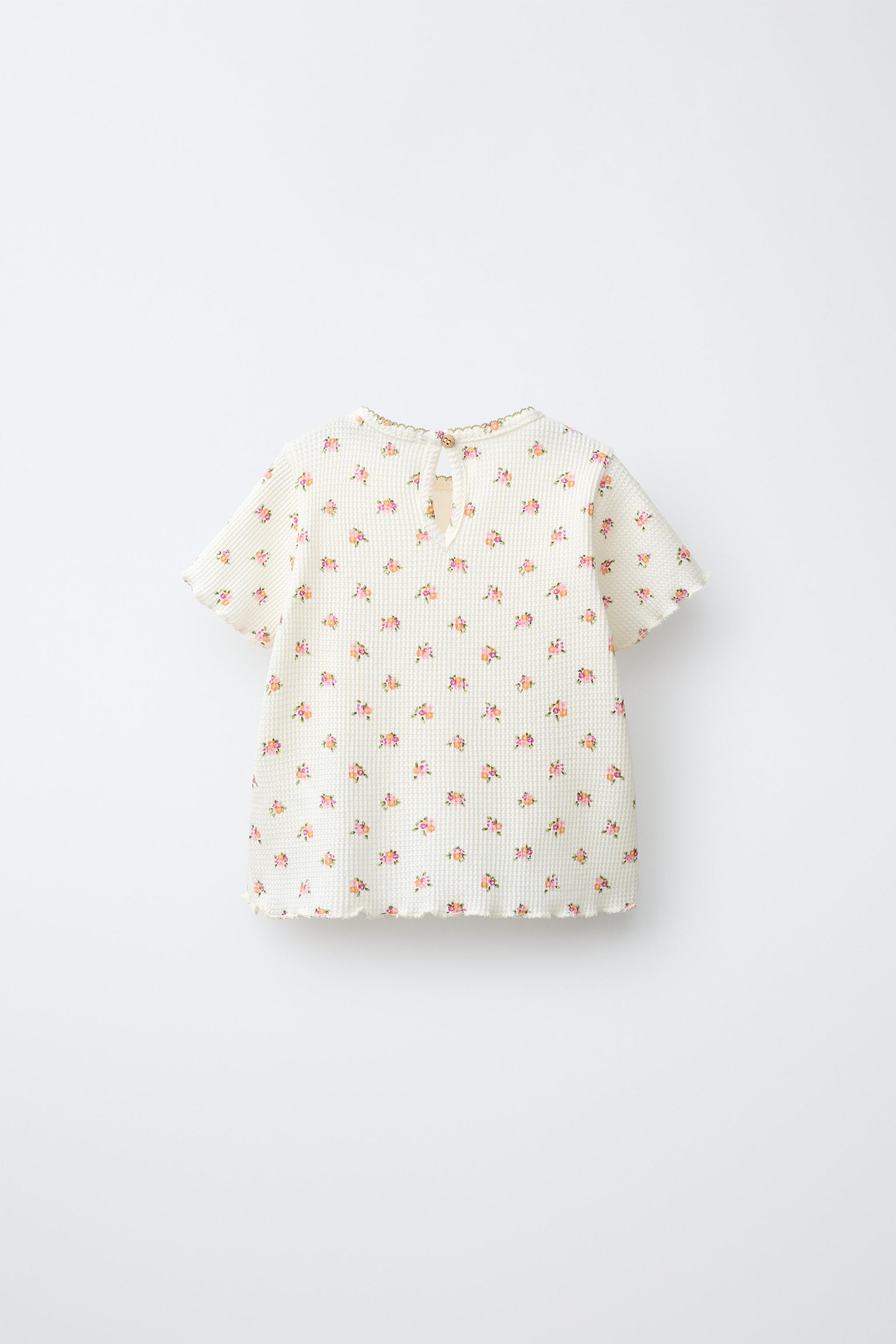 FLORAL WAFFLE KNIT T-SHIRT | Zara US