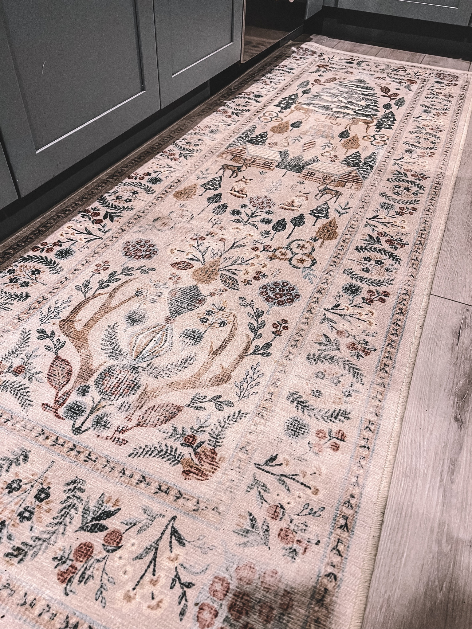 Rugable showing up with the cutest holiday rugs! 🎄🫶🏼

#LTKhome #LTKSeasonal #LTKHoliday
