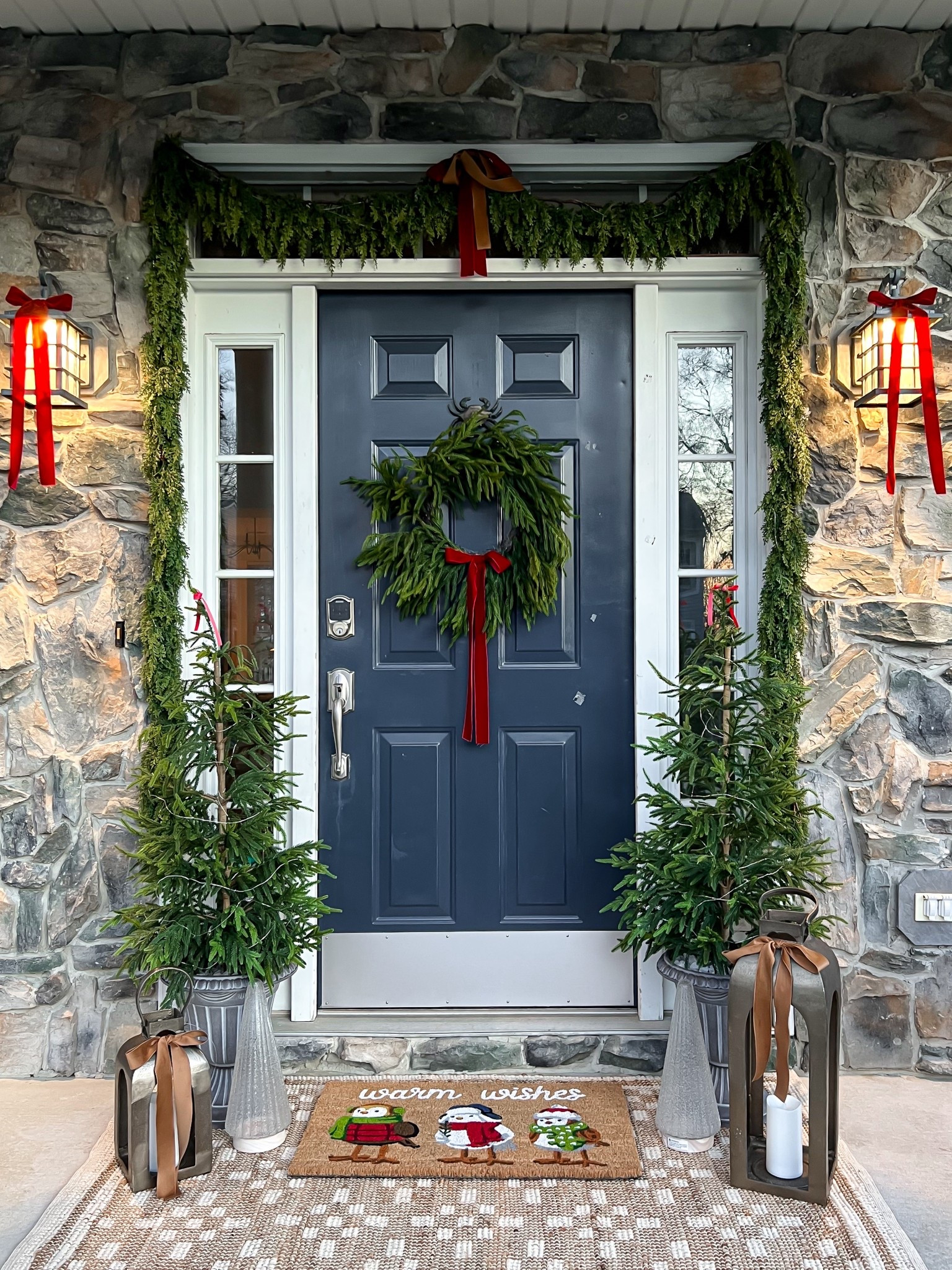 Outdoor Christmas decor! 🎄

#LTKHome #LTKHoliday #LTKSeasonal