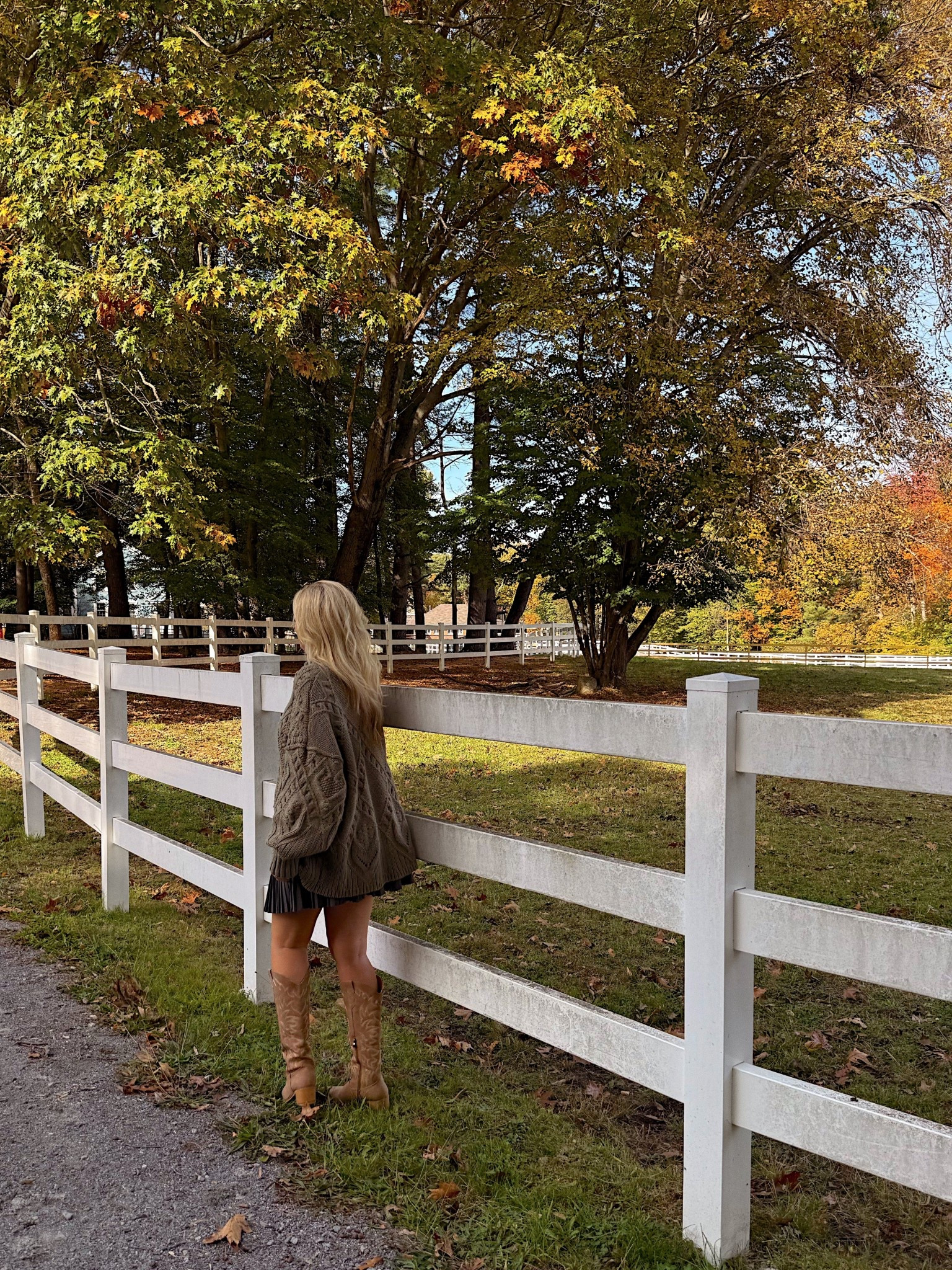 Autumn outfit inspo, fall fashion, chunky sweater, oversized sweater, mini skirt 

#LTKTravel #LTKSeasonal #LTKTall