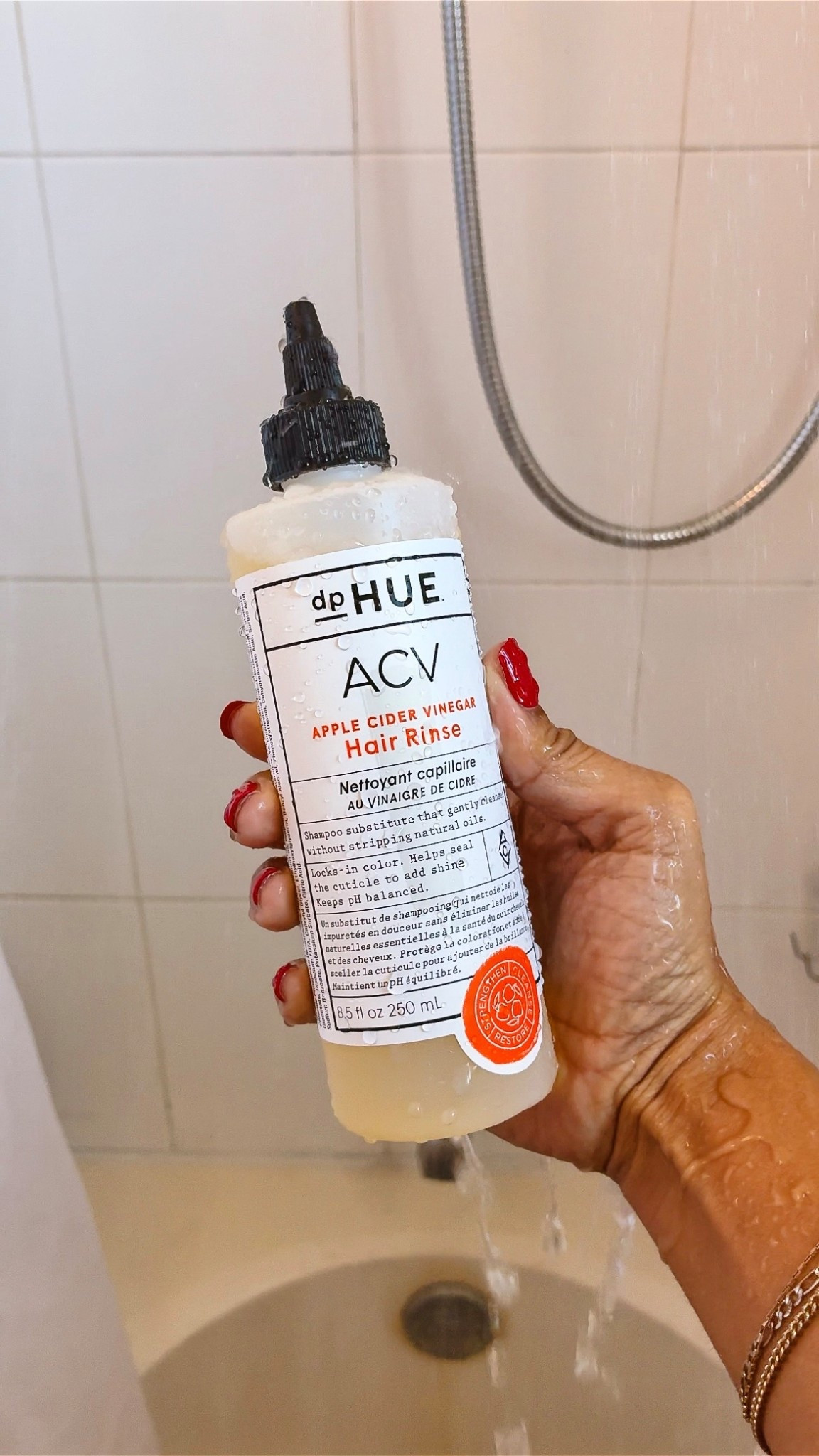 The dpHUE Apple Cider Vinegar Hair Rinse is a great option when you want to cleanse without traditional shampoo. It gently removes buildup, helps balance the scalp, and seals the cuticle to keep hair looking smooth and shiny—without sulfates or harsh ingredients. Easy, lightweight, and color-safe.

Linked on LTK 🧡✨

#dpHUE #HairCareFinds #CleanHairCare #ScalpCare #HealthyHair #ShinyHair #LTKBeauty #HairRefresh

#LTKselfcare #LTKBeauty #LTKgrwm