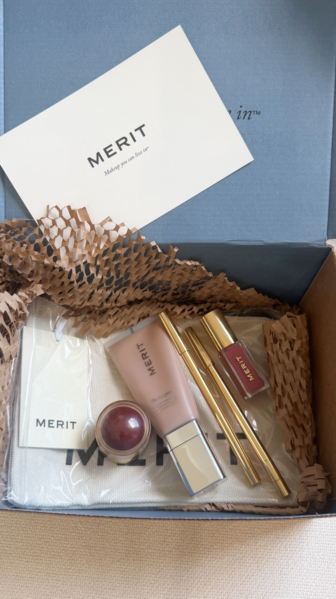 The prettiest beauty package landed on my doorstep today 🤍

Just unboxed @Merit  Beauty and I’m so excited to start testing everything. The packaging, the colors, the aesthetic… absolutely stunning.

Stay tuned for my favorites ✨

#meritbeauty #ltkbeauty #beautyfinds #everydaymakeup #cleanbeauty