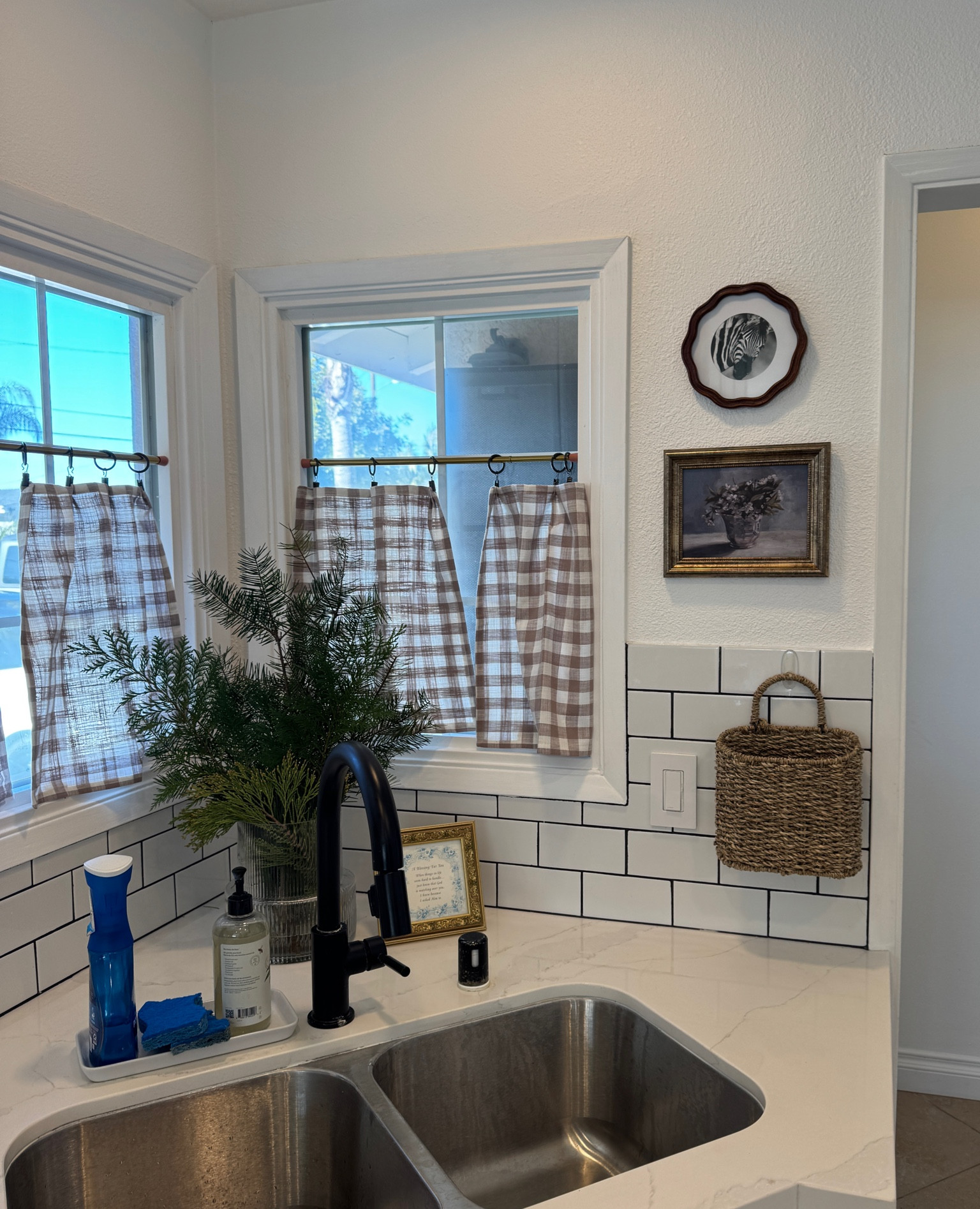 still need to get smaller curtain rings but this little corner is coming together! 

#LTKStyleTip #LTKHome #LTKFindsUnder50