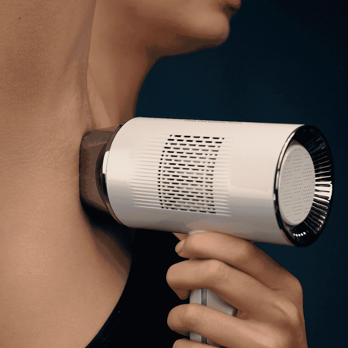 Laser Hair Removal Machine | At Home Laser Hair Removal Device | CurrentBody Skin | Currentbody (UK, IE)