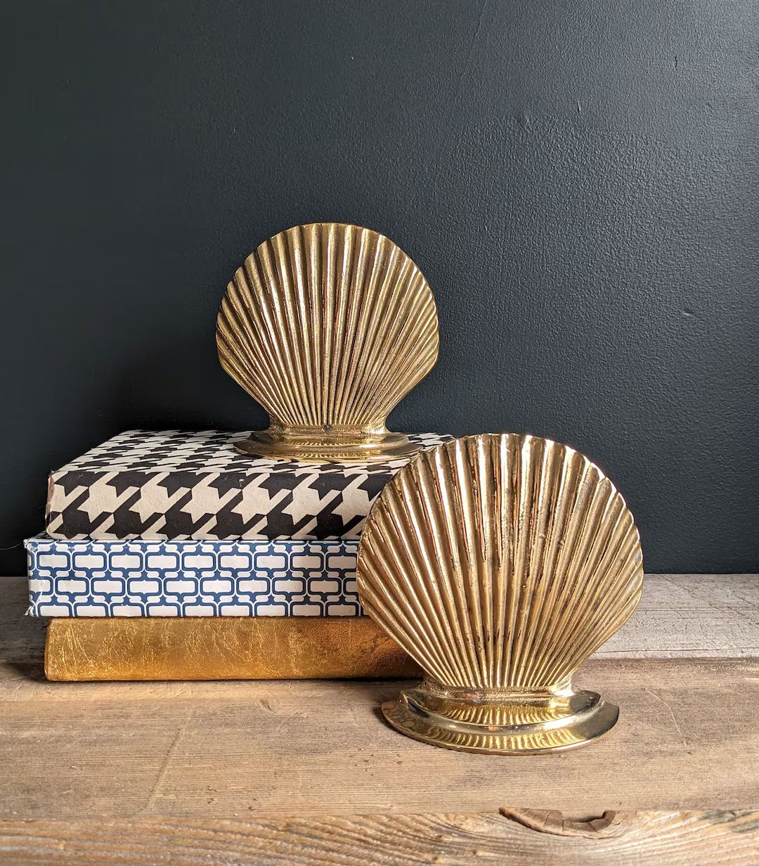 Vintage Brass Gold Sea Shell Bookends // Mid Century // - Etsy | Etsy (US)