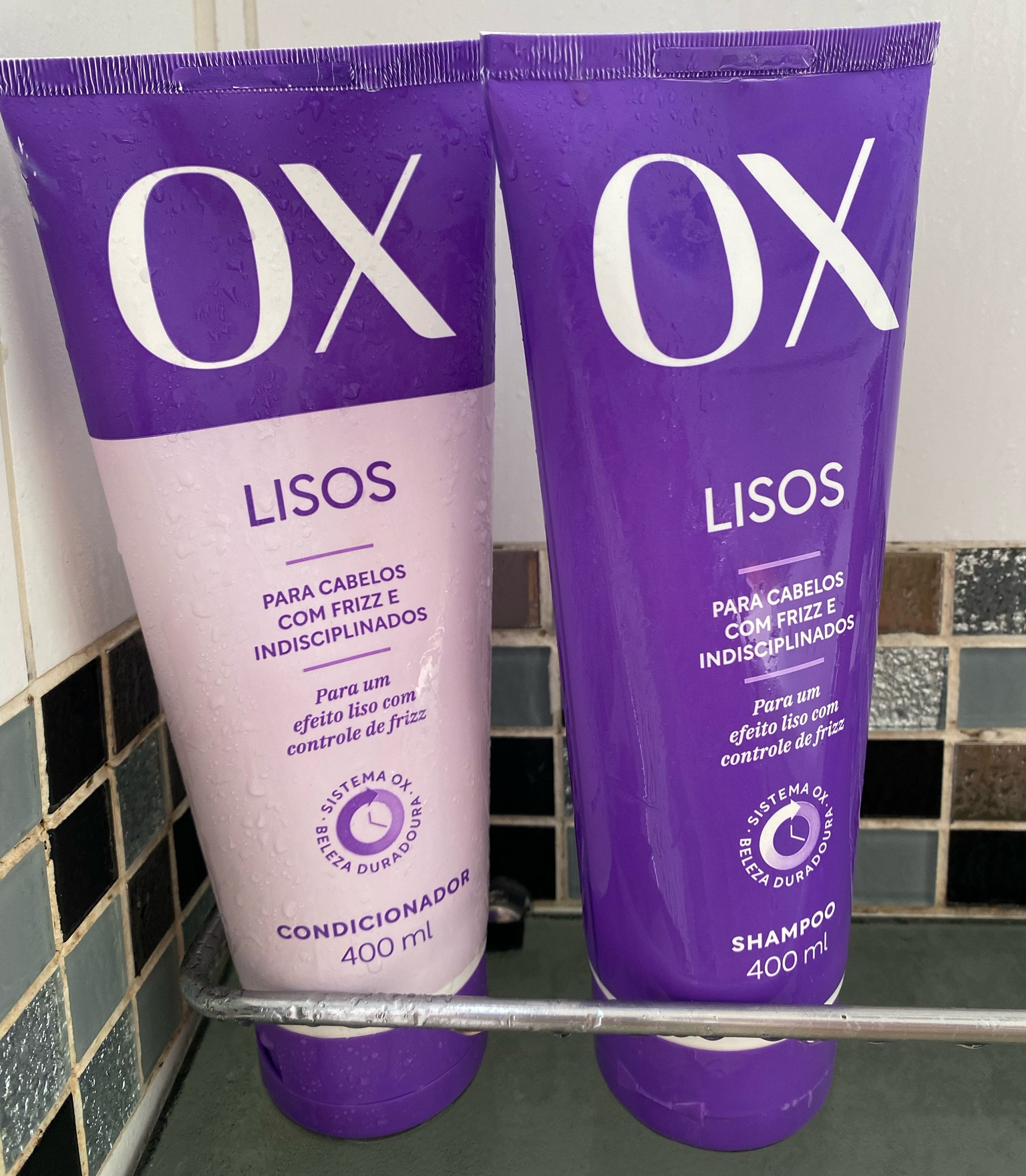 A Linha OX Lisos é a ideal para cabelos com frizz e indisciplinados.

Isso porque a combinação da elastina vegetal com o Sistema OX Beleza Duradoura, é a fórmula certa para o controle de frizz, mantendo seu liso alinhado por muito mais tempo.

A elastina vegetal é uma combinação otimizada de frações de vegetais ativas de três plantas ricas em flavonoides, camomila, cassis e folha de uva. Trazendo propriedades das vitaminas protetoras capilares e antioxidantes, proporcionando resistência e permeabilidade capilar para o controle de frizz, mantendo seu liso alinhado.

#LTKbeauty #LTKbrasil #LTKsalealert