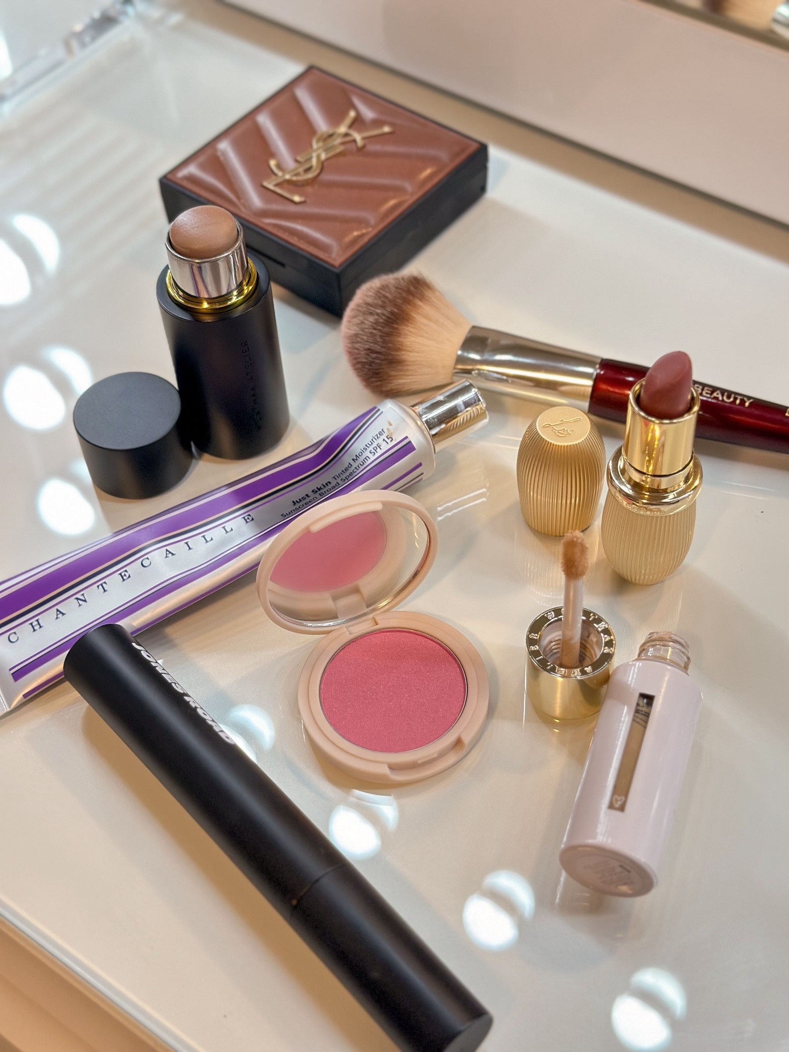 Current makeup favorites - in love with the new LE refillable lipsticks, the vintage inspired case is gorgeous and so nice! I have the shade Ashes of Roses. This blush is perfect to brighten dull, winter skin. Super pigmented and pretty! #makeup #wintermakeup

#LTKBeauty #LTKSeasonal #LTKFindsUnder100