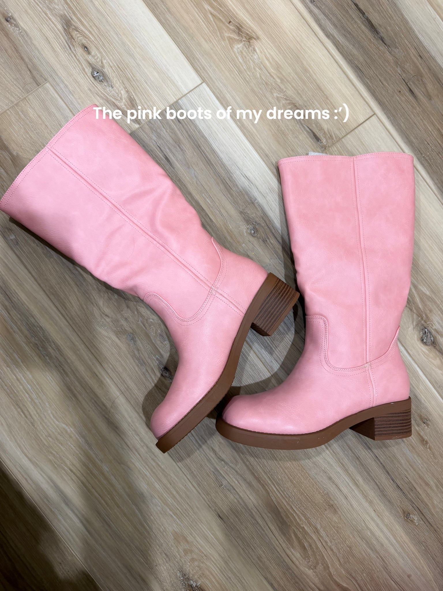 The cutest boots ever!!! 

#LTKSaleAlert #LTKmomlife #LTKgrwm