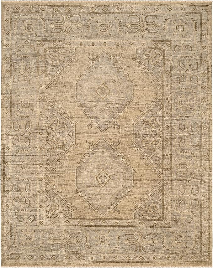 SAFAVIEH Izmir Collection 6' x 9' Gold / Grey IZM180A Hand-Knotted Traditional Premium New Zealan... | Amazon (US)