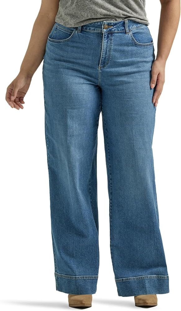 Lee Women's Plus Size Legendary High Rise Trouser Jean | Amazon (US)