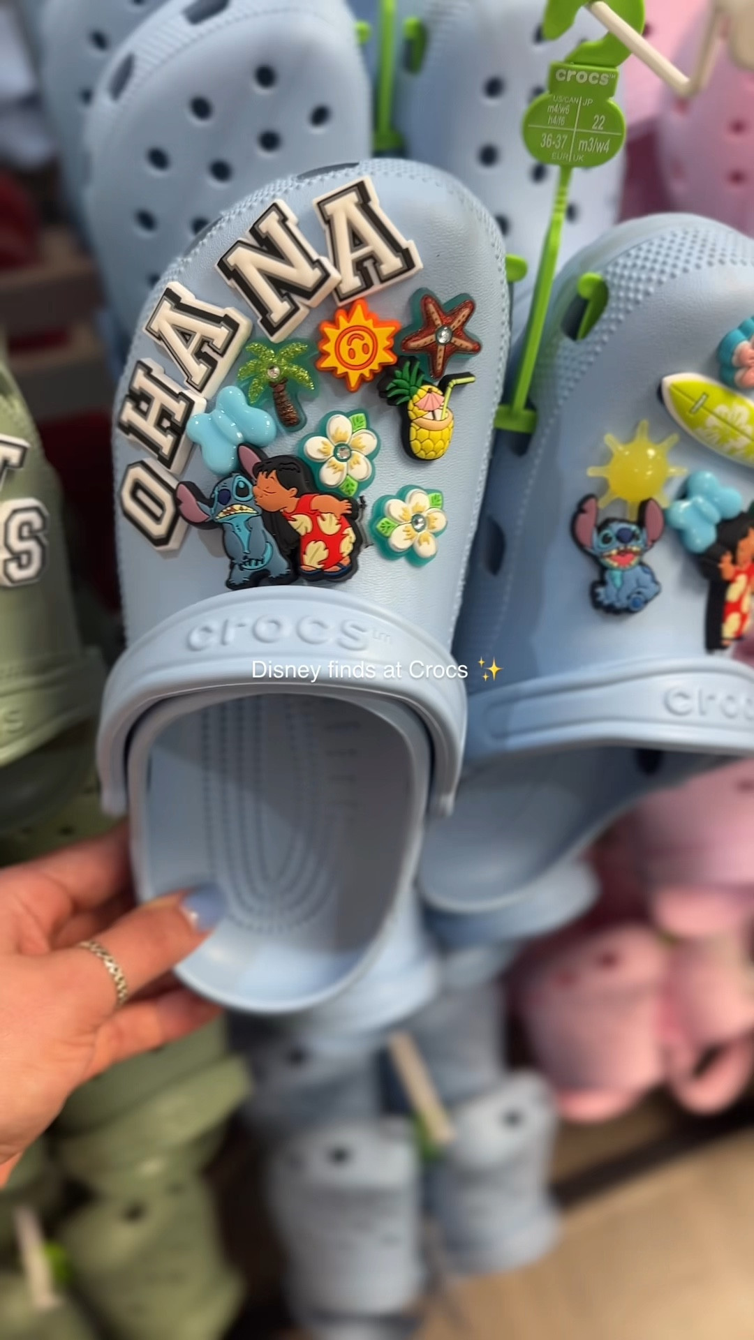 Crocs 🤝 Disney 

#disney #crocs #disneycrocs 