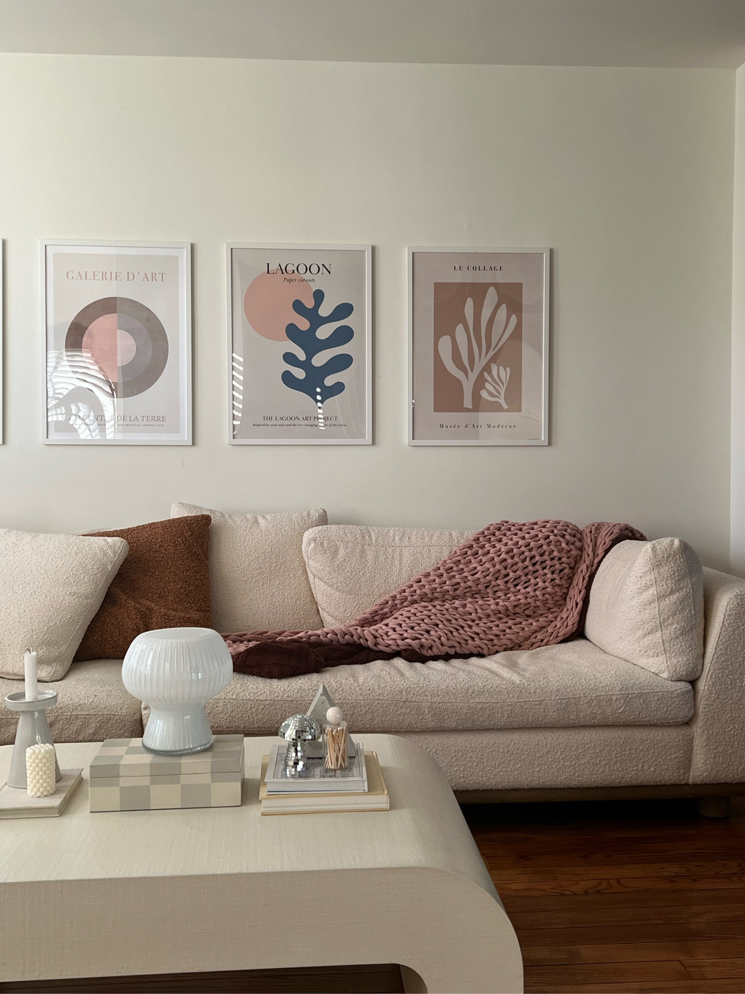 minimalist home decor! white sofa with pops of color 

#LTKFind #LTKstyletip #LTKhome