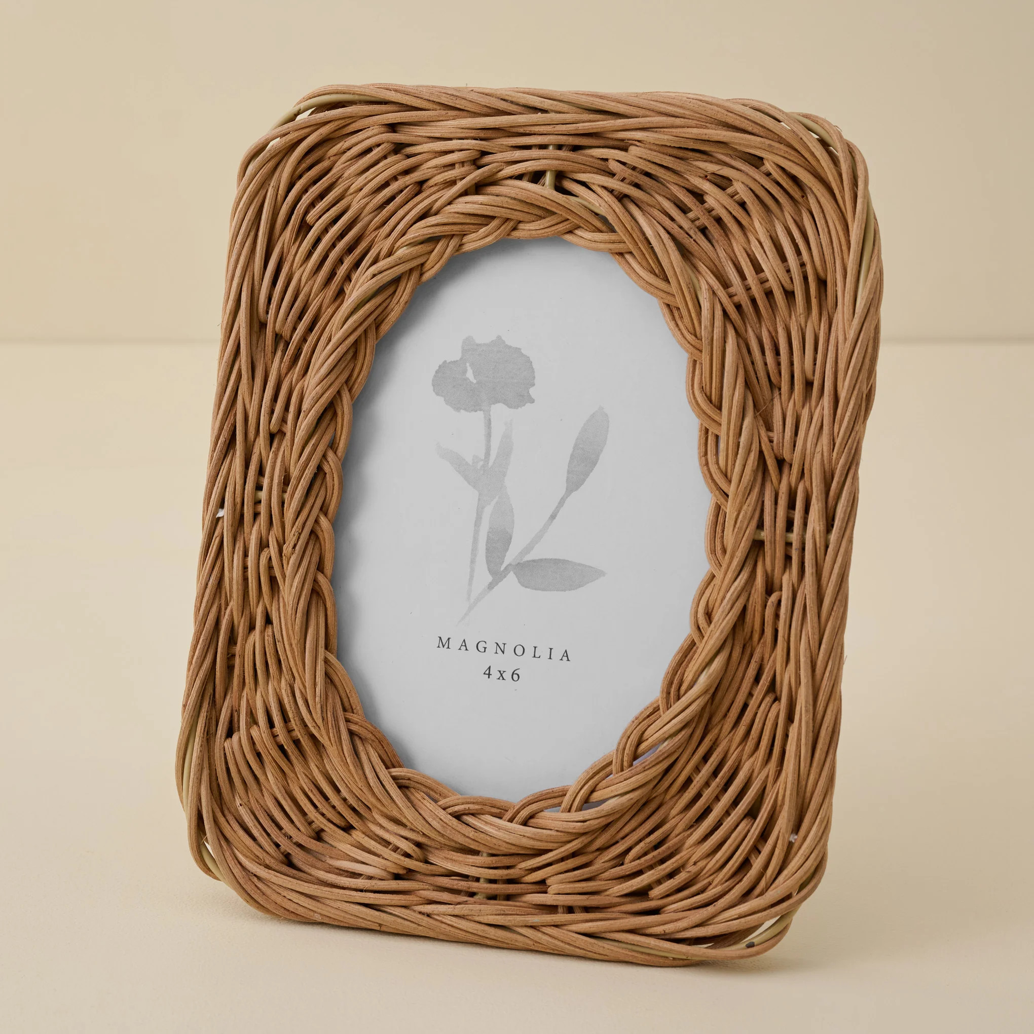 Robin Woven Rattan Photo Frame | Magnolia