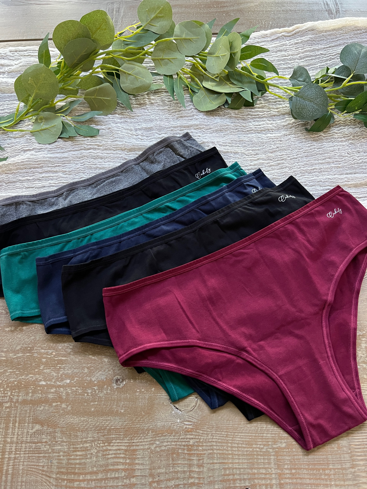 Cotton panties - Amazon's best-seller Women's Underwear Cotton Hipster Panties Low Rise Briefs Soft Strench Breathable Ladies Bikini Underwear 6 Pack
Wearing size Large, super comfortable.

#LTKStyleTip #LTKOver40 #LTKMidsize