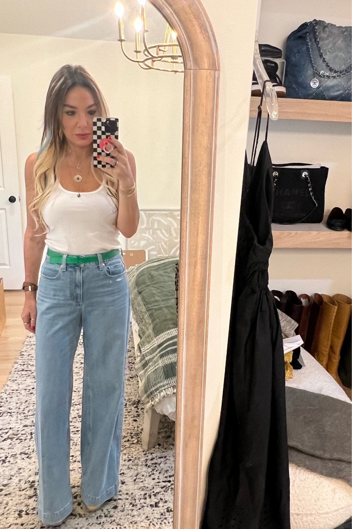 These jeans on repeat lately! 
