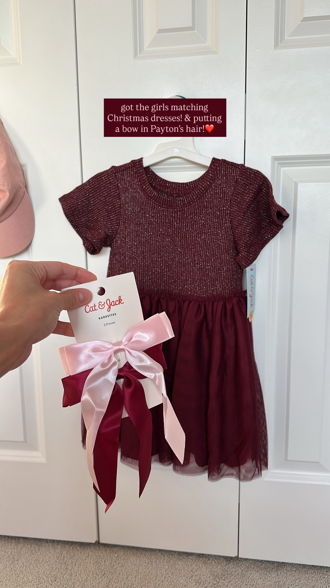 Christmas dress & bows!❤️🎅🏻

Christmas dress/ bows / toddler girl 

#LTKHoliday #LTKKids #LTKBaby