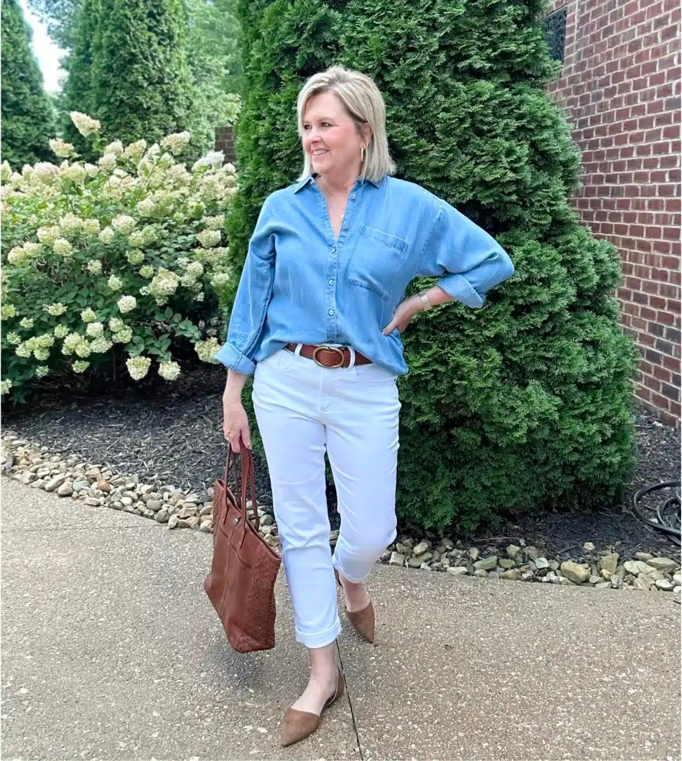 This is an outfit that is timeless and will look good every year! This chambray top is a great piece for layering for transitioning into Spring. Top size medium | jeans size 1 

#LTKWorkwear #LTKOver40 #LTKootd