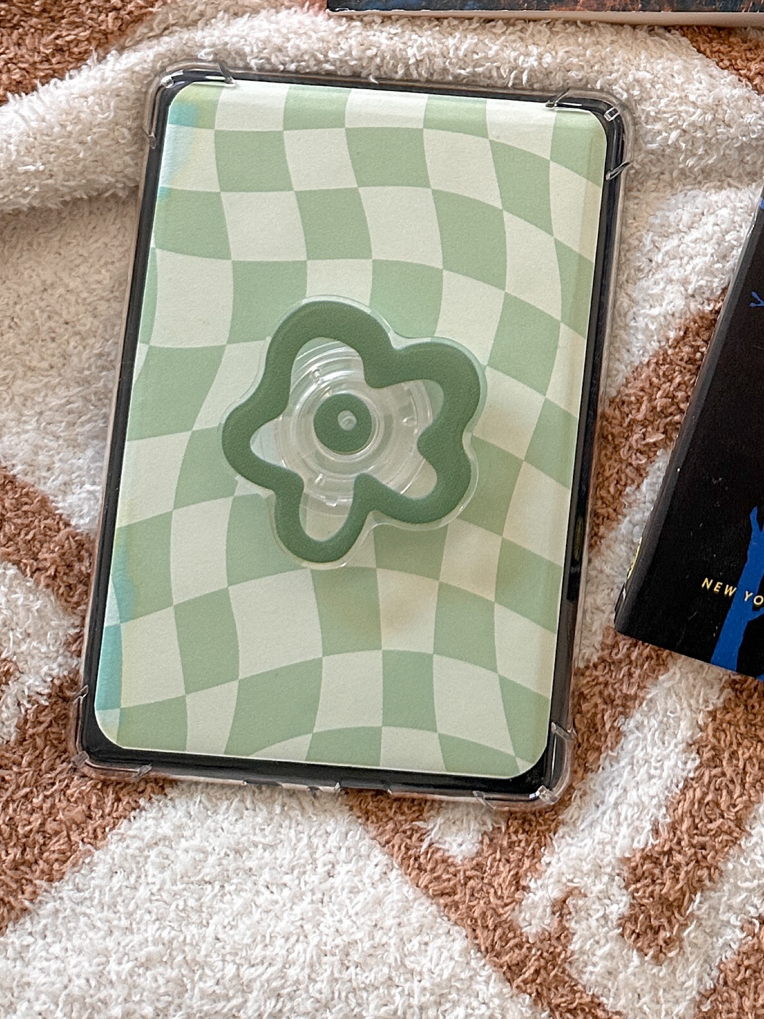 Kindle accessories 🌸💚

#LTKU #LTKSeasonal #LTKFindsUnder50