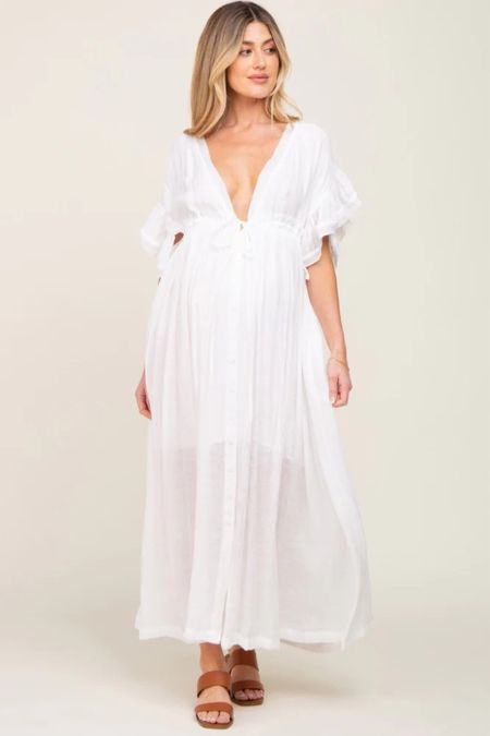 This gauzy, breezy white maternity dress would be great for a maternity photoshoot on the beach. It's a free people dupe and so gorgeous on baby bumps. It comes in 4 colors. 

White maternity dress - white maxi dress - maternity photoshoot dress - maternity picture dress - maternity photos 