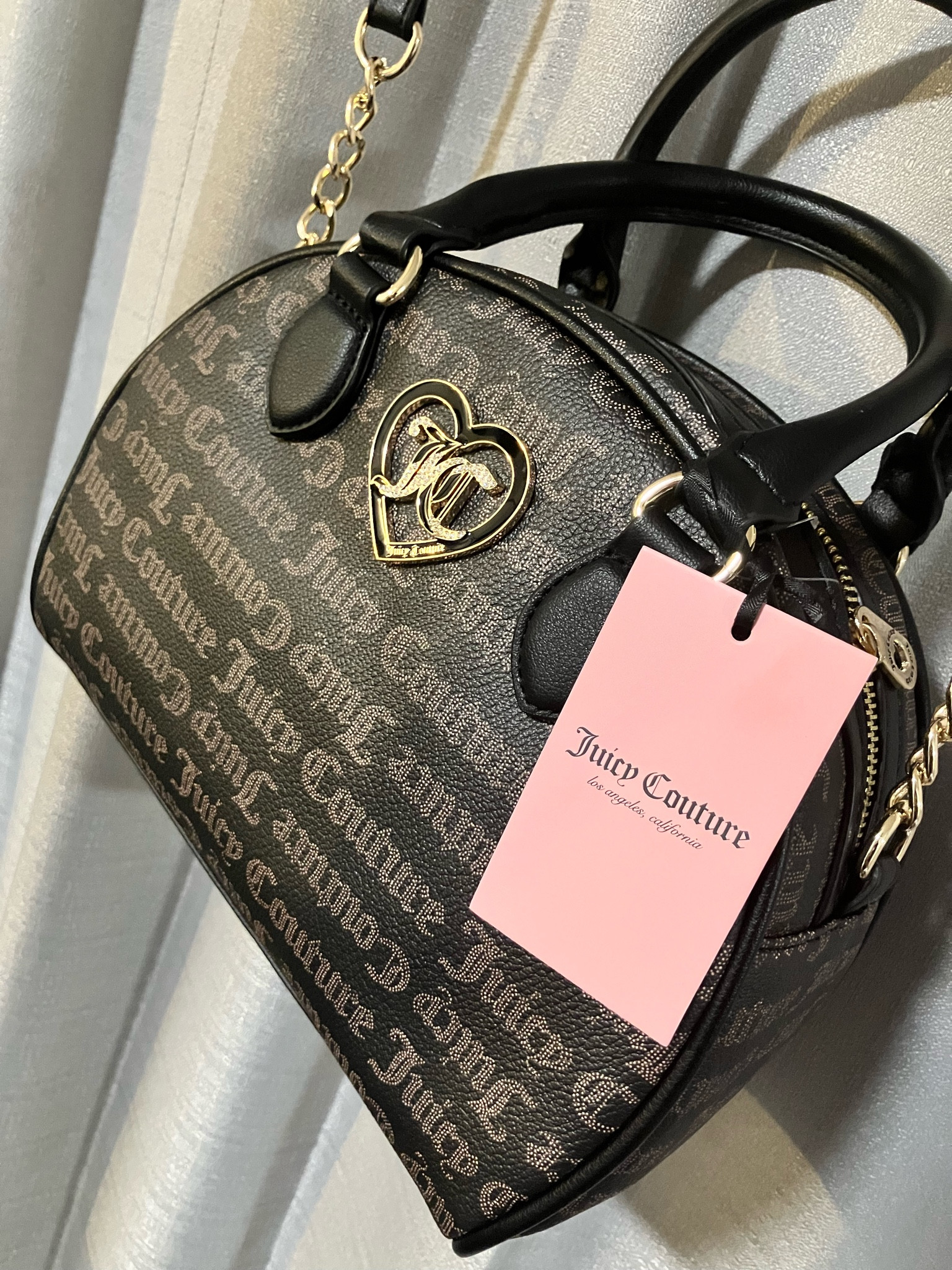 💋 Juicy Couture Dome Bag with JC Accent #juicycouture 

#LTKBeauty #LTKItBag #LTKStyleTip
