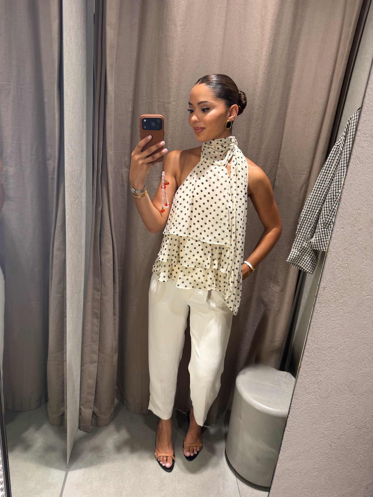 Medium top
Bottoms 2