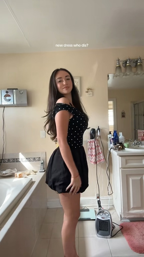 Cider WON with this dress!! I am 5’7 and wearing a size medium. 

#LTKFindsUnder50 #LTKSeasonal #LTKStyleTip