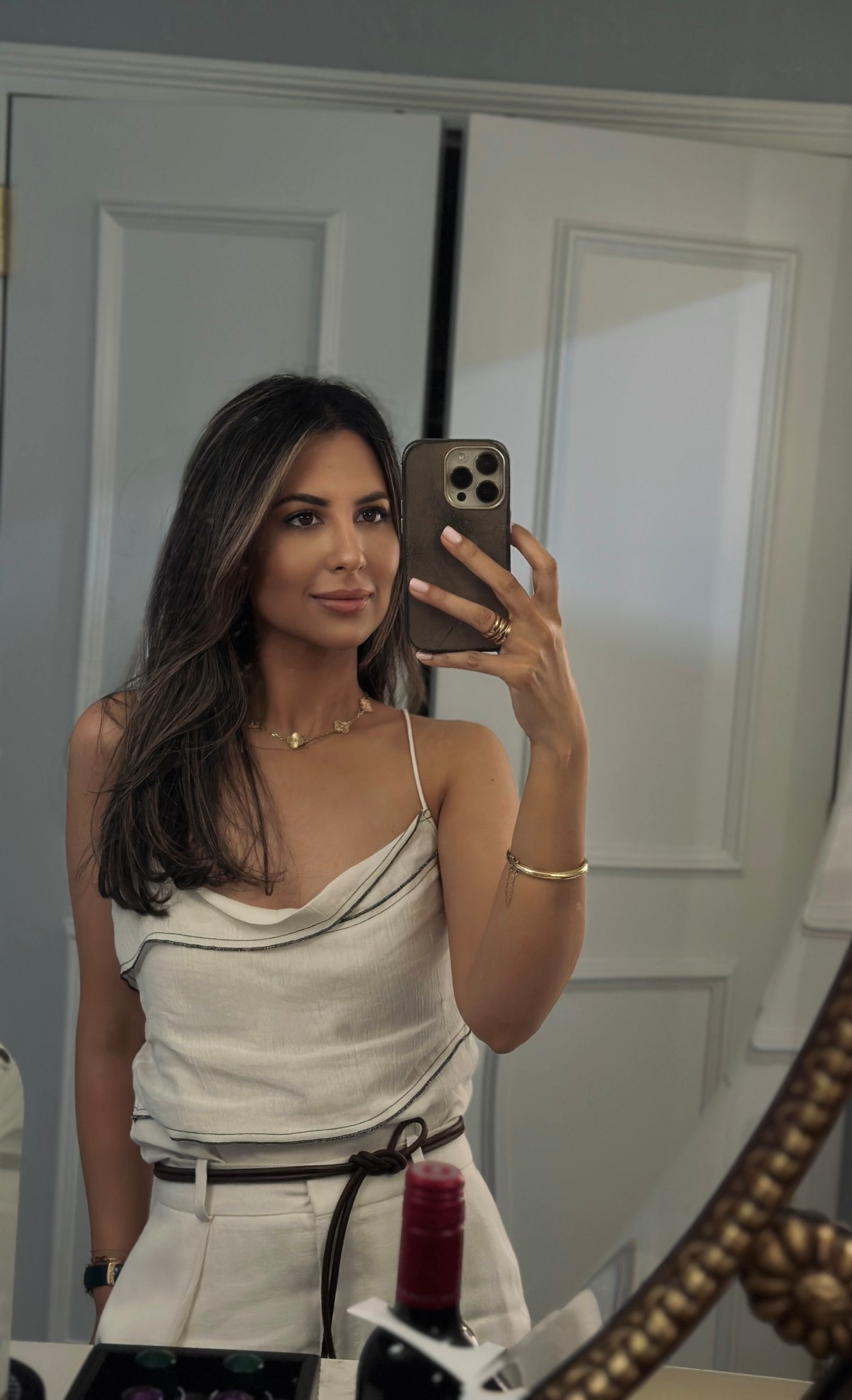 Top - linked size xs 
Shorts - linked size 0 
Sunglasses - linked 
Bag - linked size medium 
Sandals - Hermes Oran 

#LTKPetite #LTKStyleTip #LTKSeasonal