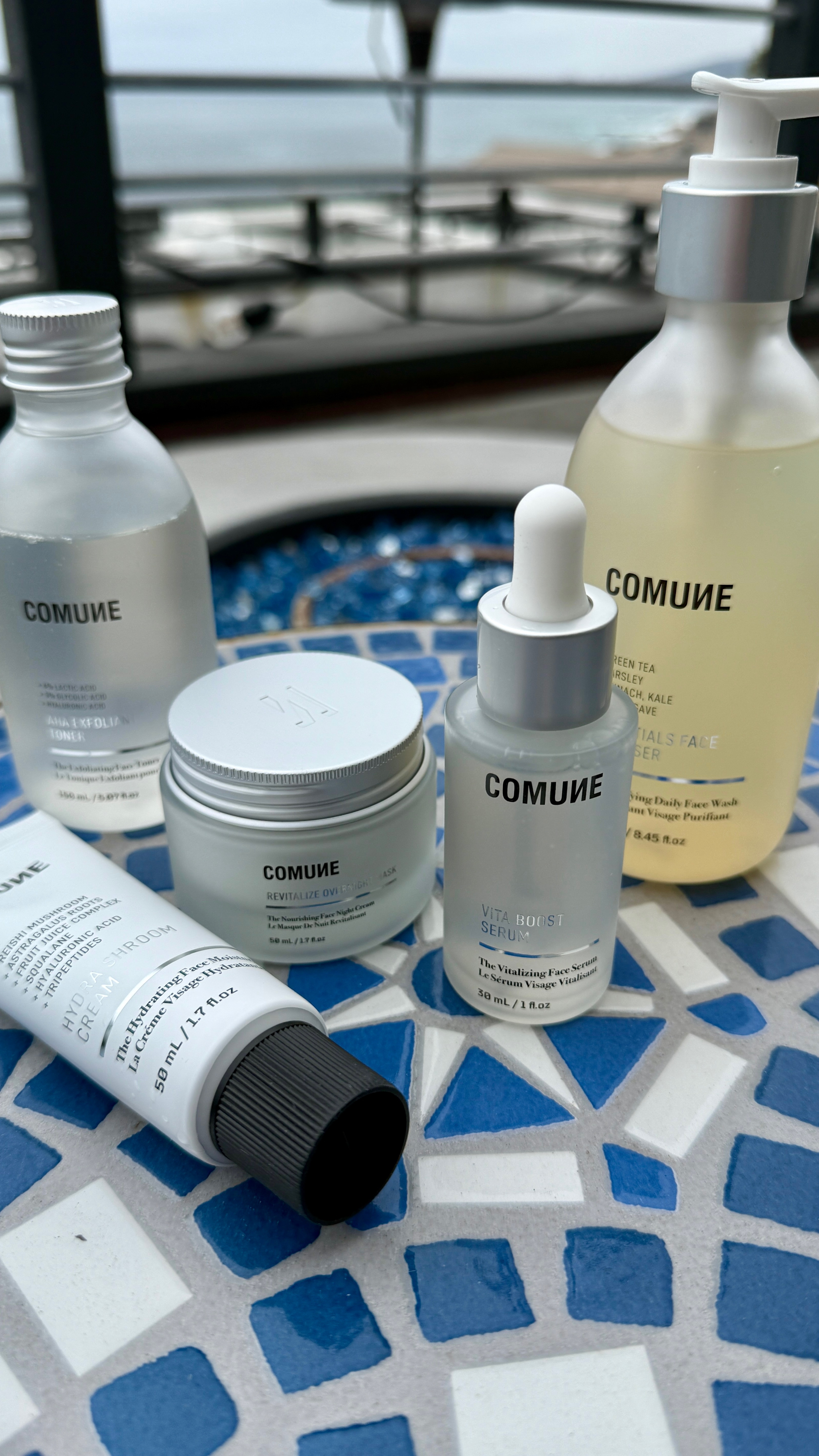 If you’re looking for a super easy, no-fail, skin care routine @comune has the best Essentials Kit for both AM and PM☀️🌙

#LTKU #LTKGiftGuide #LTKBeauty