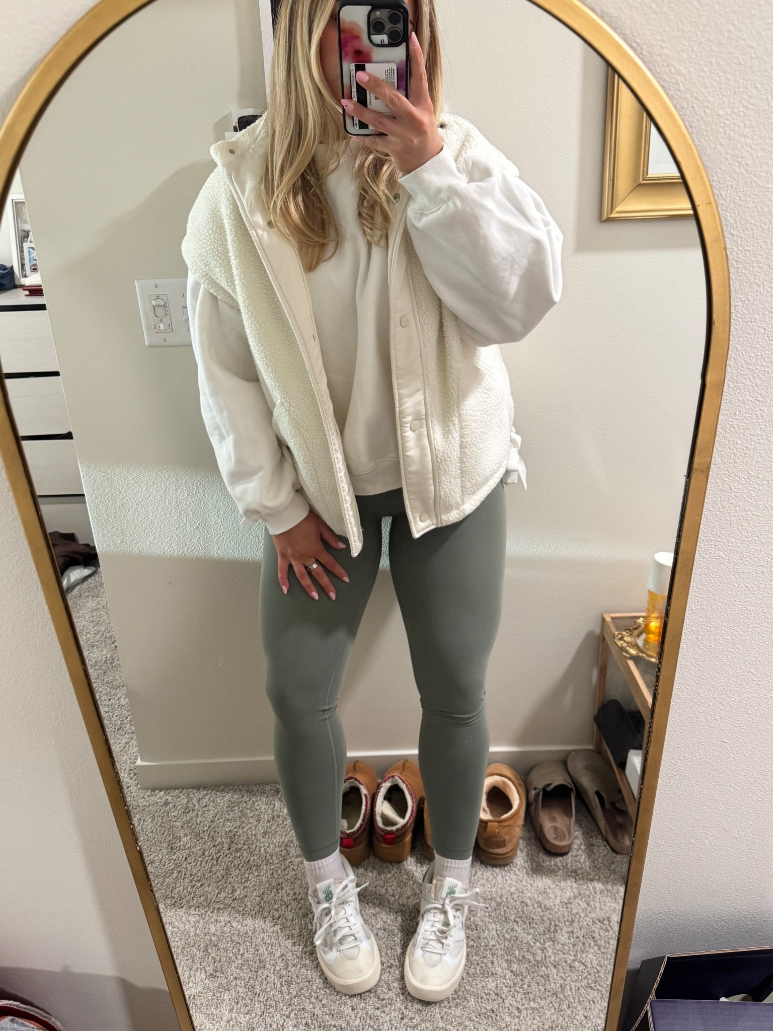 cozy fit! 

#LTKTravel #LTKgrwm #LTKdayinmylife