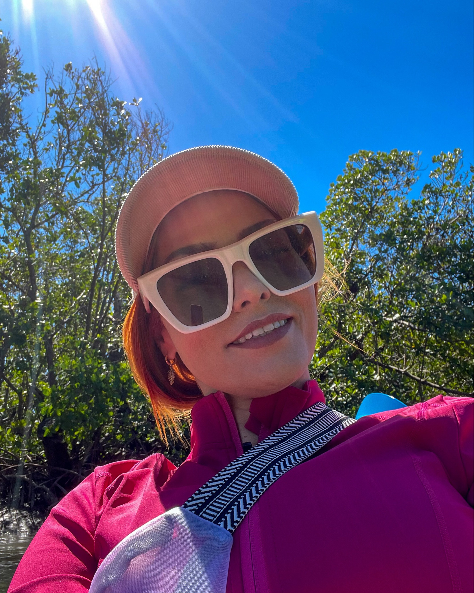 Exploring the outdoors never felt so comfortable! Gotta have the hat and sunglasses for sun protection and the fleeced lined zip up jacket for when the chilly wind hits during our kayak trips.