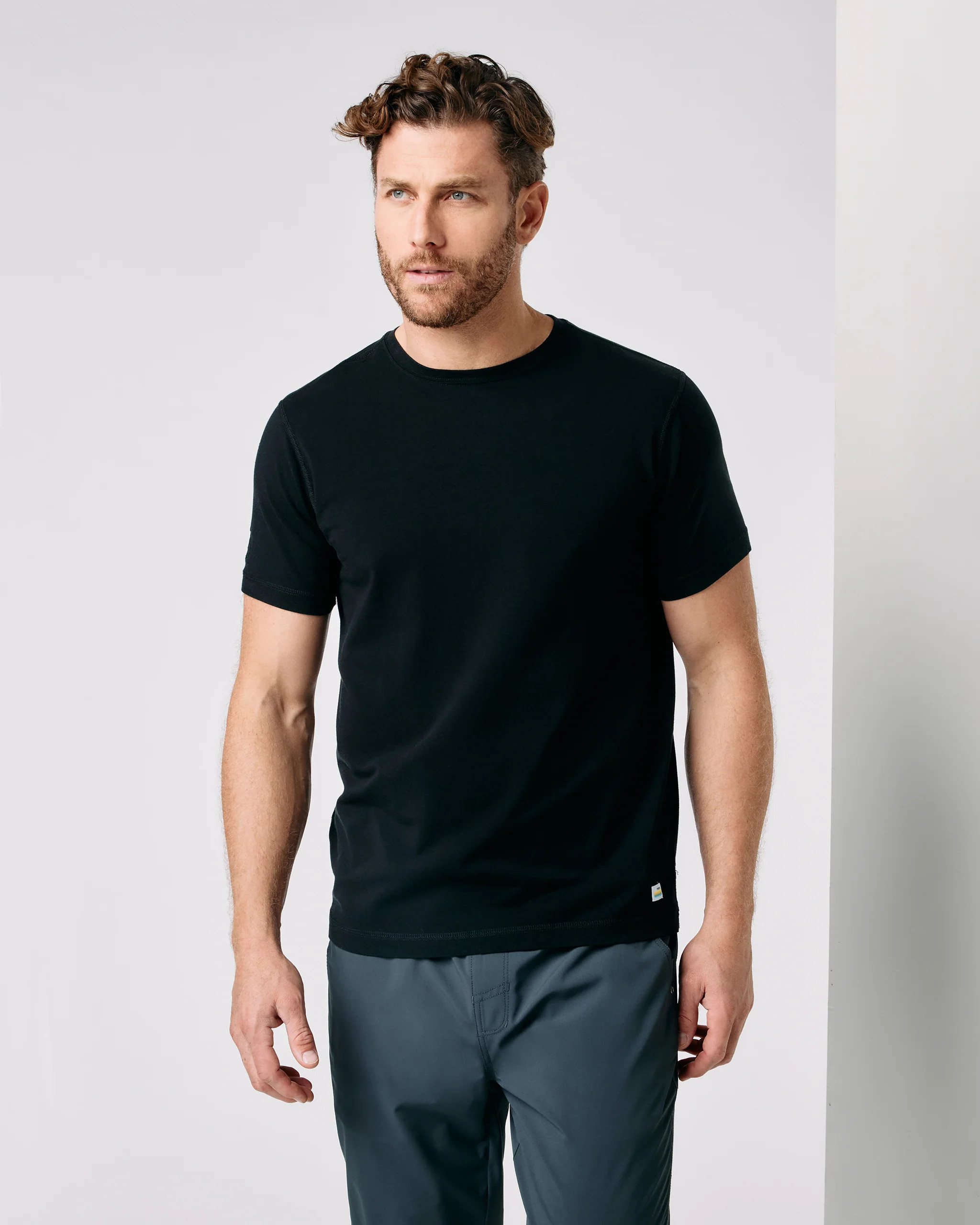 Tuvalu Tee | Men's Black Pima Cotton T-Shirt | Vuori | Vuori Clothing (US & Canada)