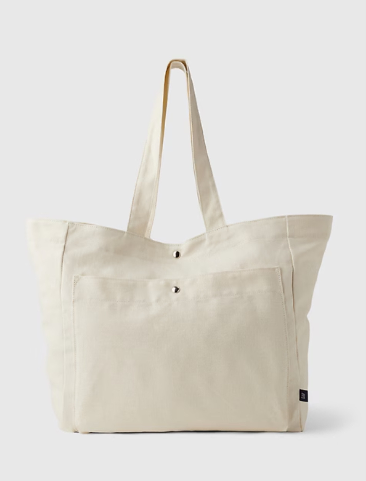 Linen cotton tote bag in ‘chino beige’ from Gap

Oyster 

#LTKWorkwear #LTKStyleTip #LTKTravel