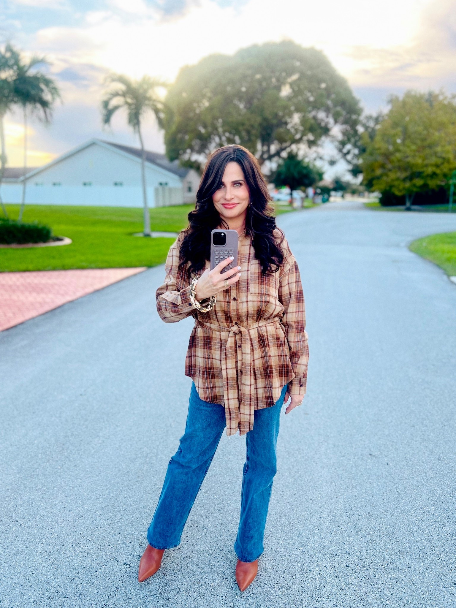 Love me some good plaid ! Use code Marlo30 for a discount ! Wearing a sm 
#findsunder50 #plaidshirt #fallplaidshirt



#LTKSaleAlert #LTKStyleTip #LTKOver40