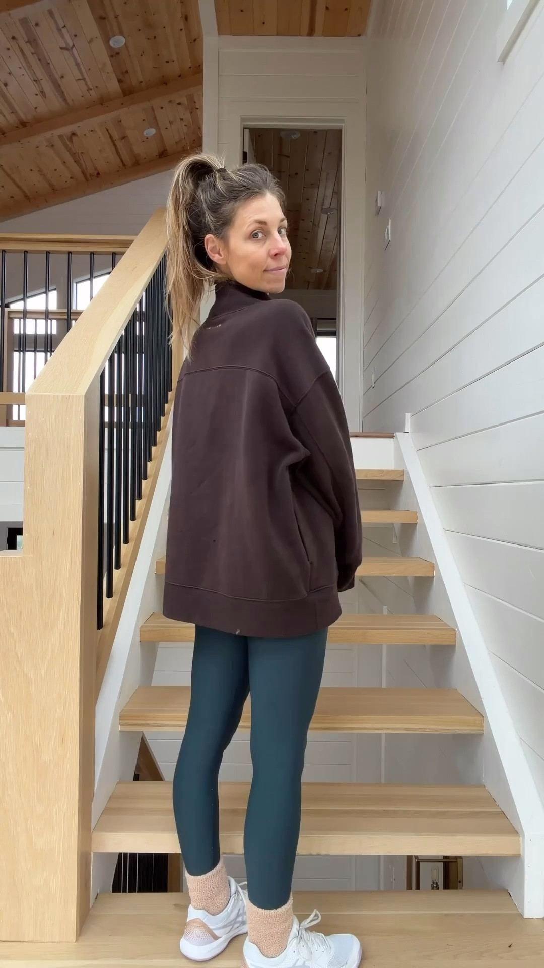 Love this oversized mock neck sweatshirt!!! Size medium. Fleece lined leggings are my fave! 



#LTKmomlife #LTKSeasonal #LTKootd