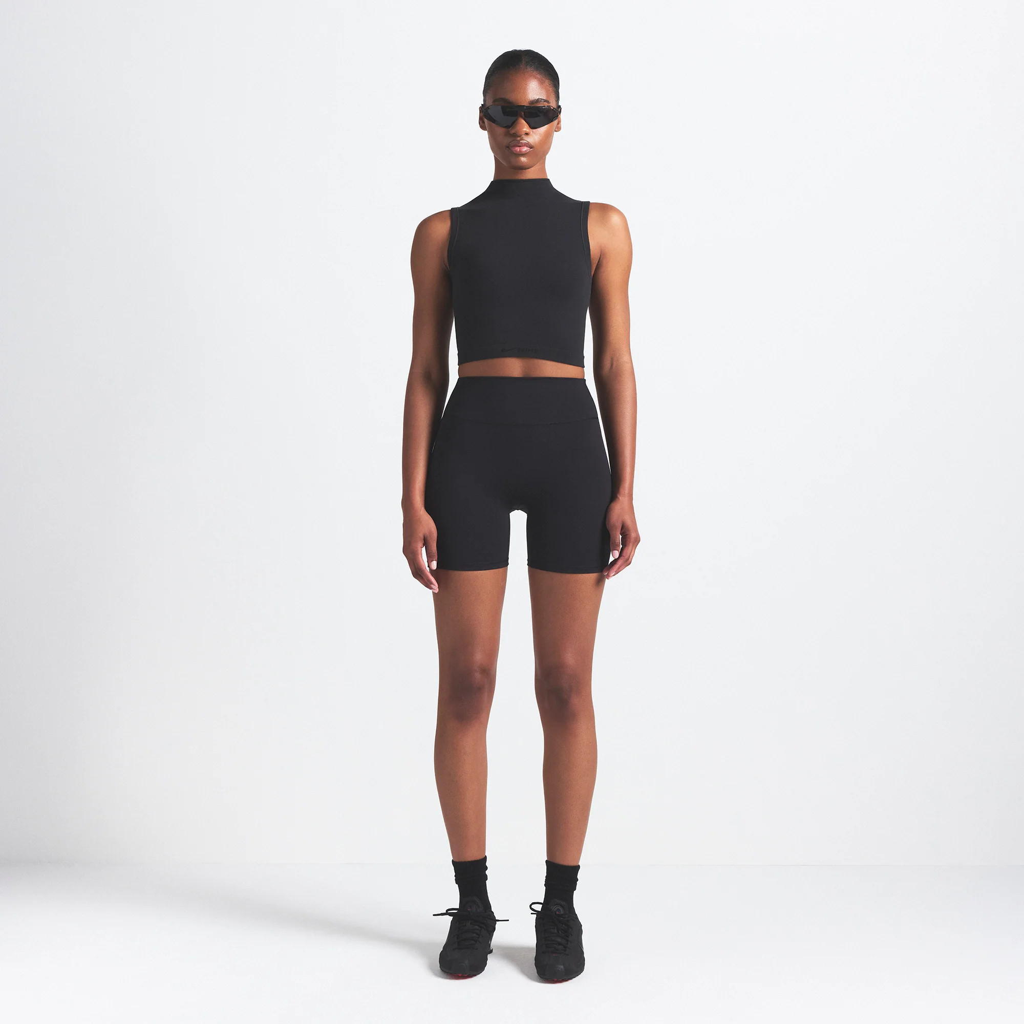 SKIMS Mock Neck Bra Top | Black | XL | NikeSKIMS Vintage Seamless | SKIMS (US)