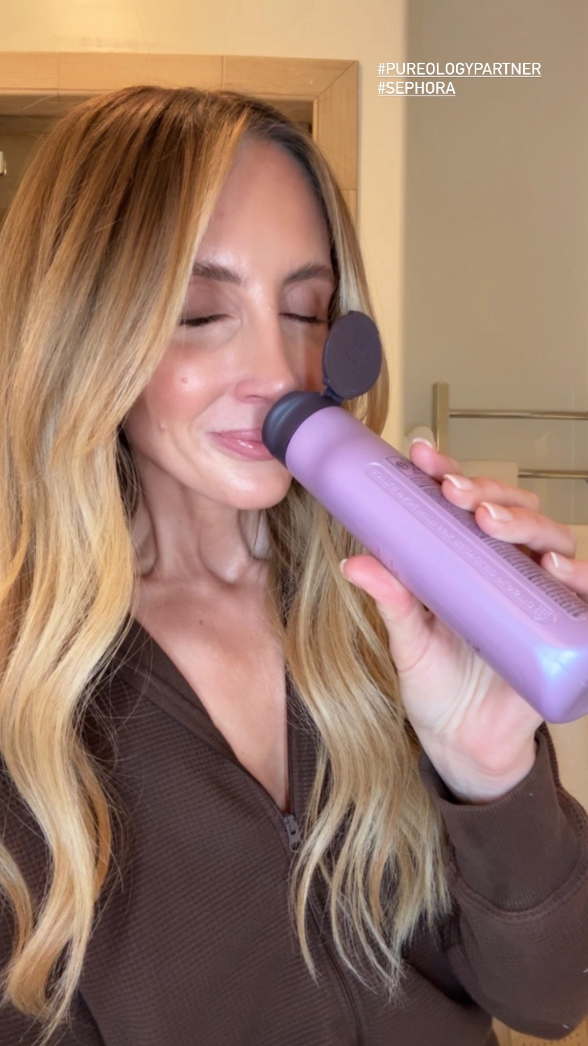 The Pureology hydrate shampoo and conditioner plus the color fanatic leave-in treatment smell absolutely amazing and make my hair feel so soft, hydrated, and healthy! This has completely changed my hair—seriously, it’s never felt this good! Now is the perfect time to grab them at Sephora during the Sephora Savings Event which lasts now through April 20! #PureologyPartner @pureology #Sephora @Sephora 