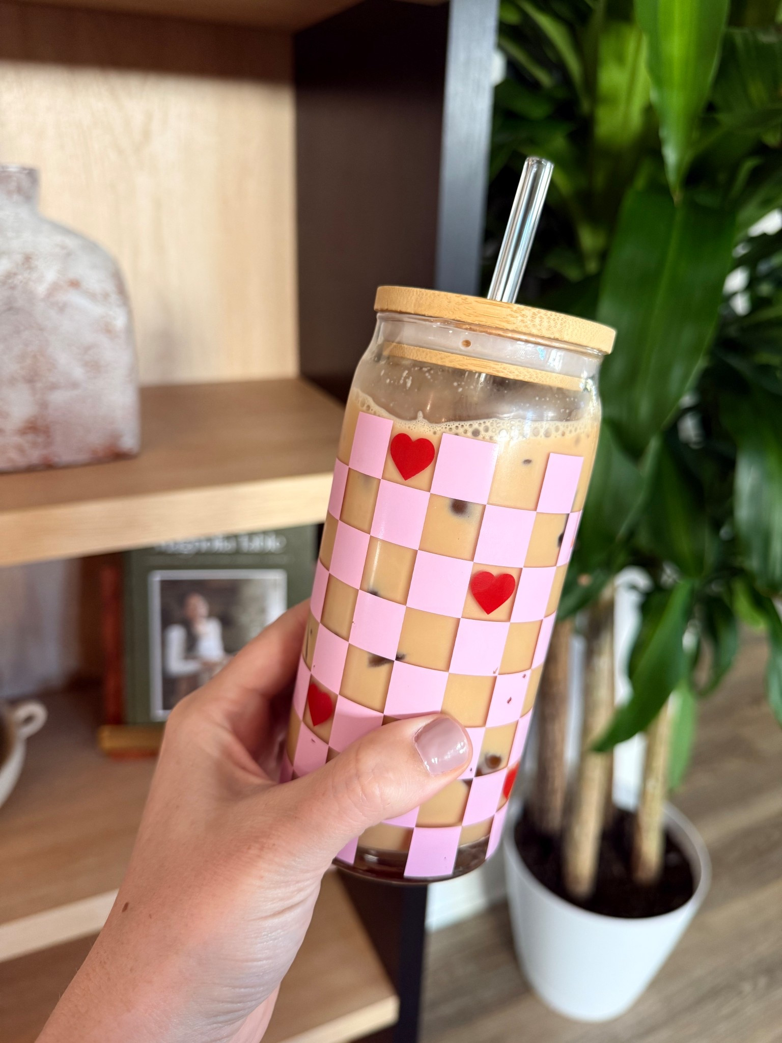 Valentine’s Day but make it iced coffee 💕☕ These heart-worthy iced coffee cups from Amazon are my favorite way to sip all February.

☕

#valentinesday #valentinesdecor #valentinesaesthetic #icedcoffee #coffeelover #coffeeaesthetic #amazonfinds #amazonhome #seasonalcups #cozyvibes #pinkdecor #heartdecor #februaryvibes #ltkfinds #ltkhome #drinkware #dailycoffee #cafelife #cutehome #budgetfriendly

#LTKFindsUnder50 #LTKHome #LTKSaleAlert