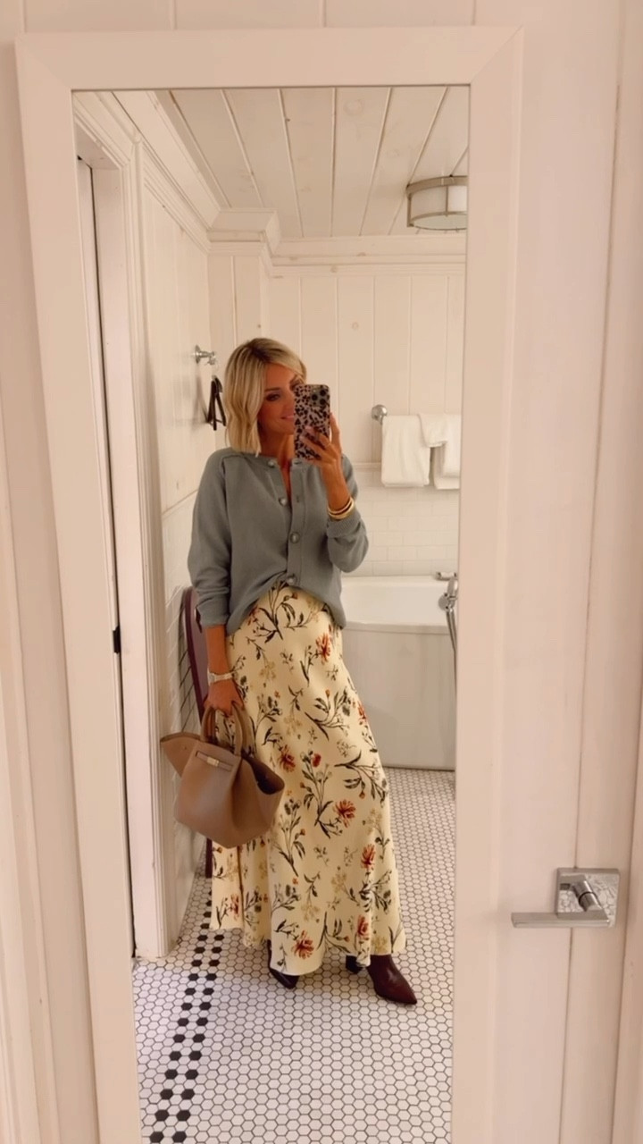 So many tops you can pair with this skirt 💕 wearing S in the skirt & XS in the top.

Loverly Grey, Anthropologie, Loft, cardigan, slip skirt, floral skirt, maxi skirt, fall fashion, fall outfit ideas

#LTKTravel #LTKStyleTip #LTKSeasonal