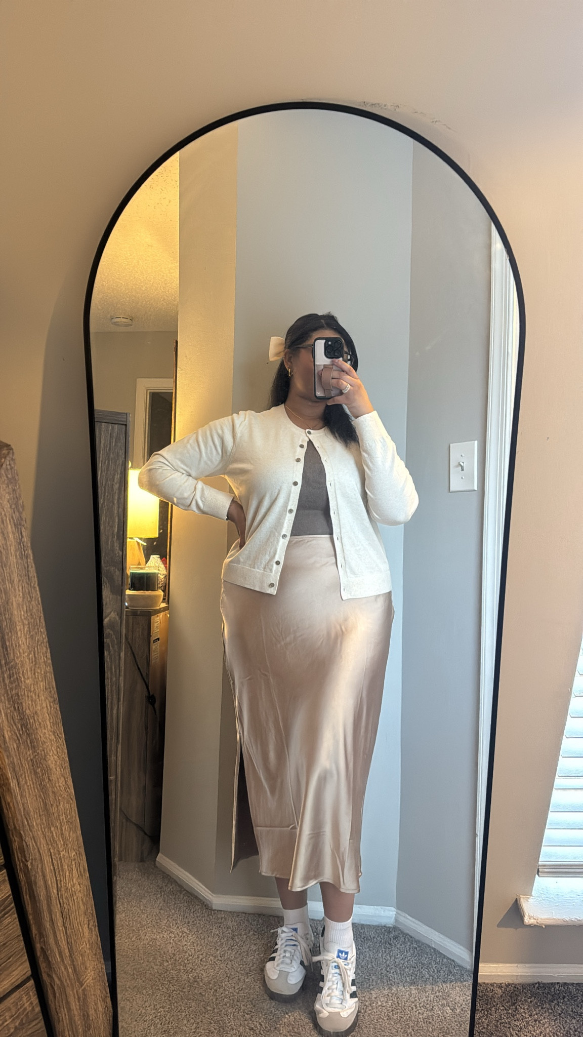 Effortlessly chic and modest—this look is perfect for church, work, or a casual girls’ day out! ✨ A classic cardigan, satin slip skirt, and comfy sneakers create the perfect balance of elegance and ease. Saving this as a go-to outfit for when I want to look put together with minimal effort!

Shop the full look on my LTK!

#LTKModestFashion #CasualChic #EffortlessStyle #ChurchOutfit #Workwear #LTKStyle

#LTKMidsize #LTKWorkwear #LTKStyleTip