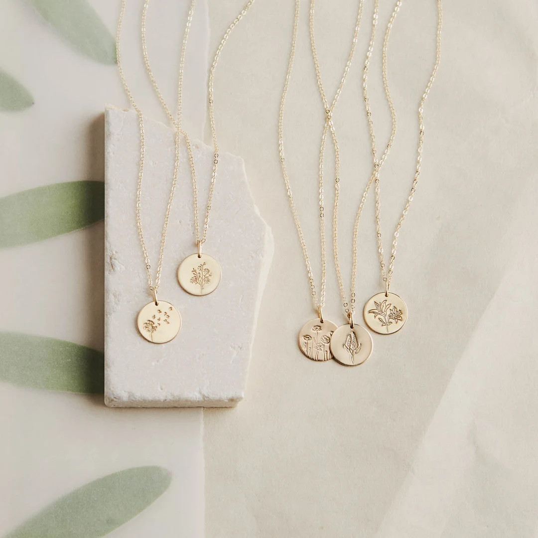 Flower Necklace - Floral Pendant Necklaces - Birthday Gift for Her - Birth Flower Necklaces - Gif... | Etsy (US)