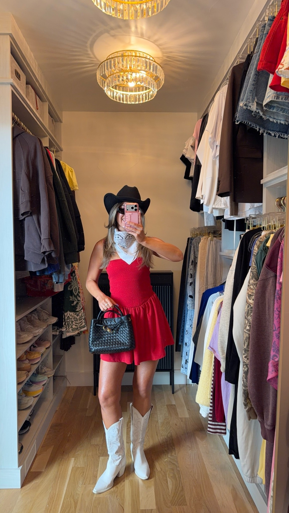 Abercrombie summer workout dress! 

I’m 5’4” and typically wear a size small / 2

sun dress
summer outfit
birthday dress
baby shower dress
bridal shower dress
date night dress

#LTKootd #LTKgrwm #LTKSeasonal