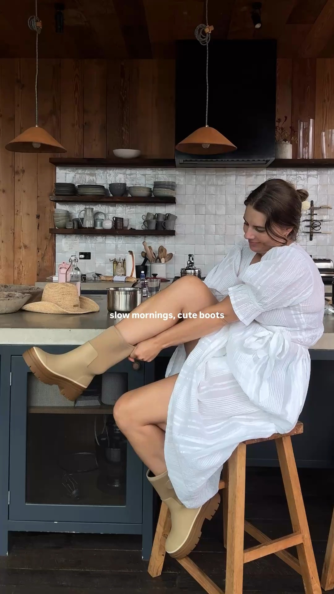 The chicest tan gumboots from the new Merry People x Karen Walker collaboration 🤎👏🏼

(Gumboots, tan gumboots, white wrap dress, autumn outfit, autumn style) 



#LTKaustralia #LTKautumn #LTKdresses