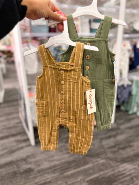 Neutral baby rompers 

Target finds, Target style, baby boy, newborn styles 

#LTKbaby