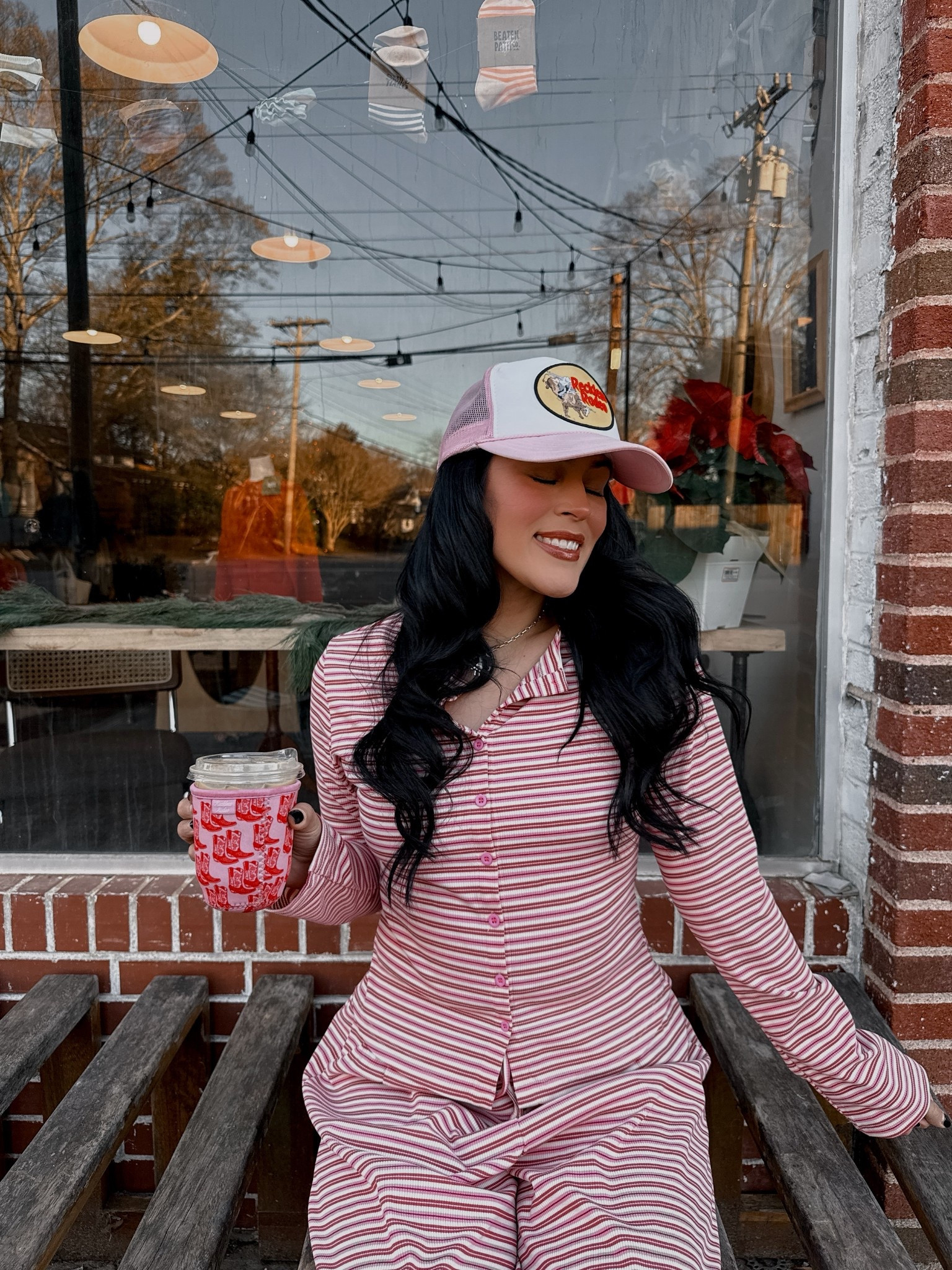 Cutest cozy coffee shop set 🫶🏻

#LTKBeauty #LTKFindsUnder50 #LTKU