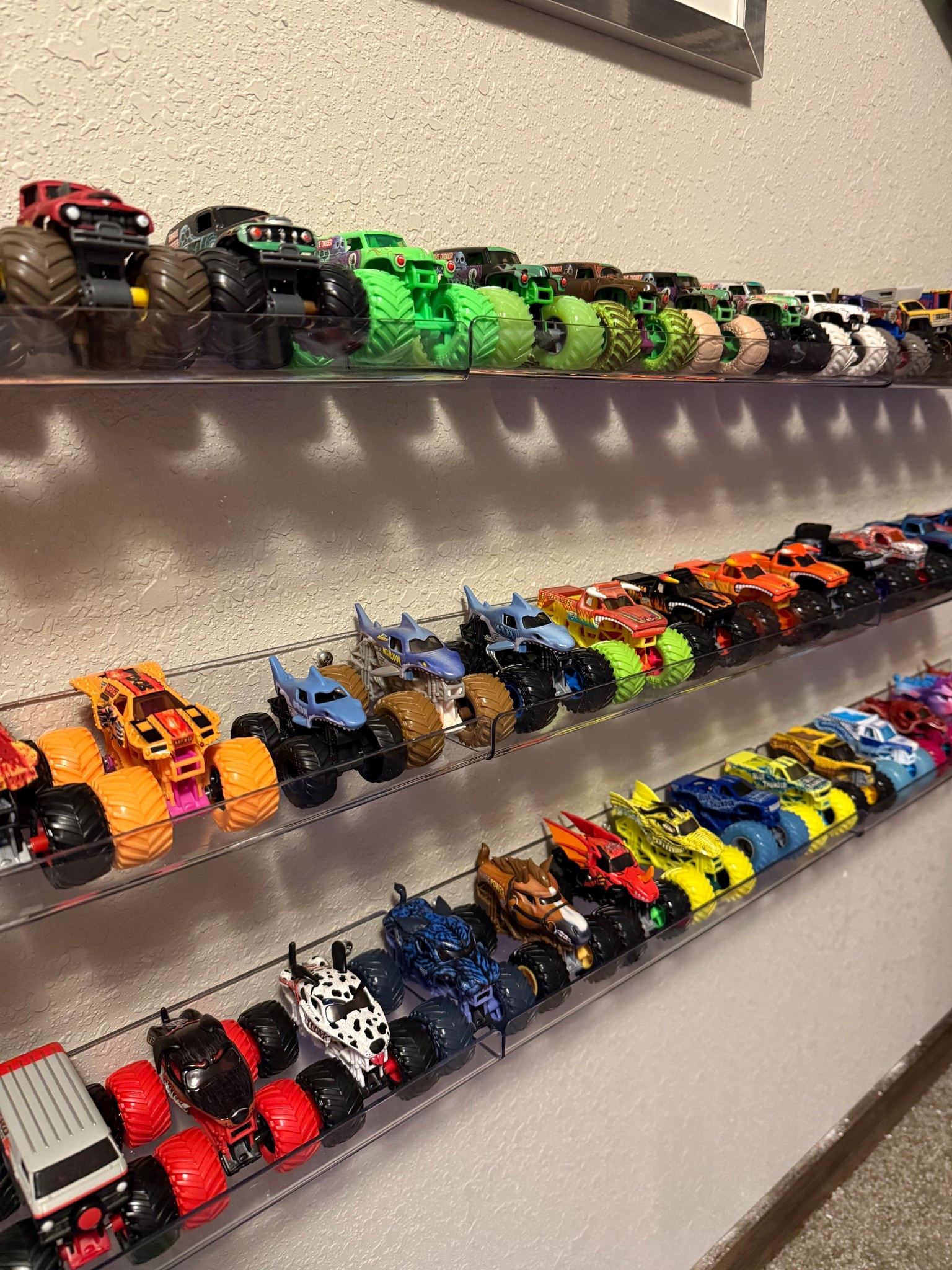 Clear shelves 

#LTKHome