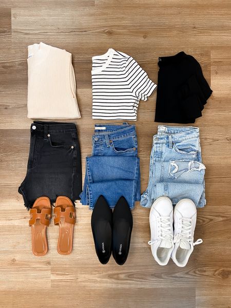 Mini capsule wardrobe

#LTKstyletip #LTKfindsunder100