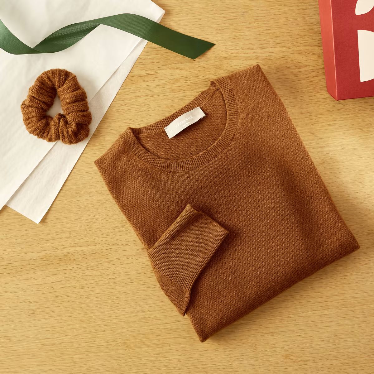 The Cashmere Crew And Scrunchie Gift Set | Everlane