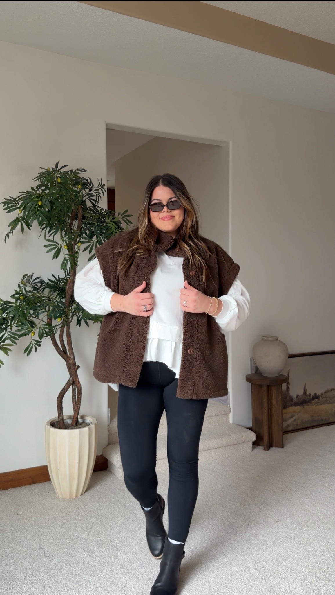 Amazon January outfits for when leggings feel lazy but jeans feel aggressive 👌🏼 perfect for midsize moms the go

Midsize, leggings, Amazon, winter, closet staples, capsule wardrobe

#ltkfindsunder50 #ltkfindsunder100 #ltkmidsize