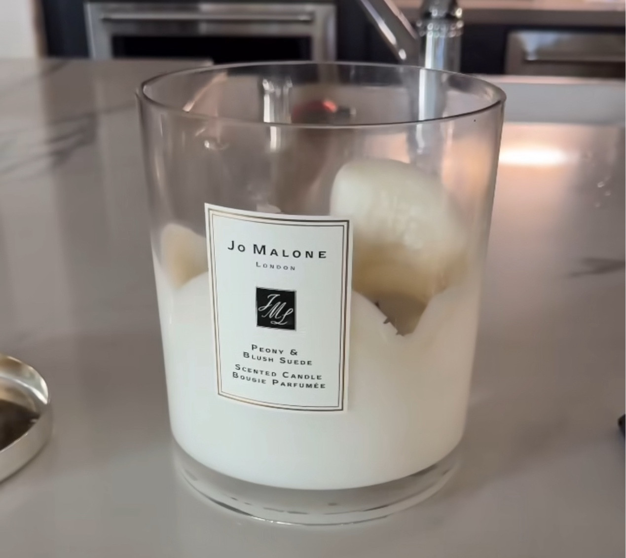 Rounded up some of the highest rated candle warmers from Amazon so all of us can enjoy our favorite scent to the very end! ❤️

#LTKHome #LTKFindsUnder50 #LTKSaleAlert